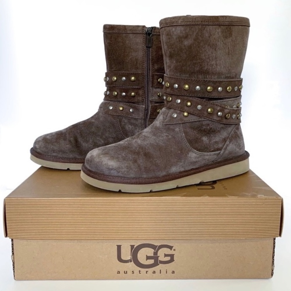 Ugg Clovis Boot - image 1